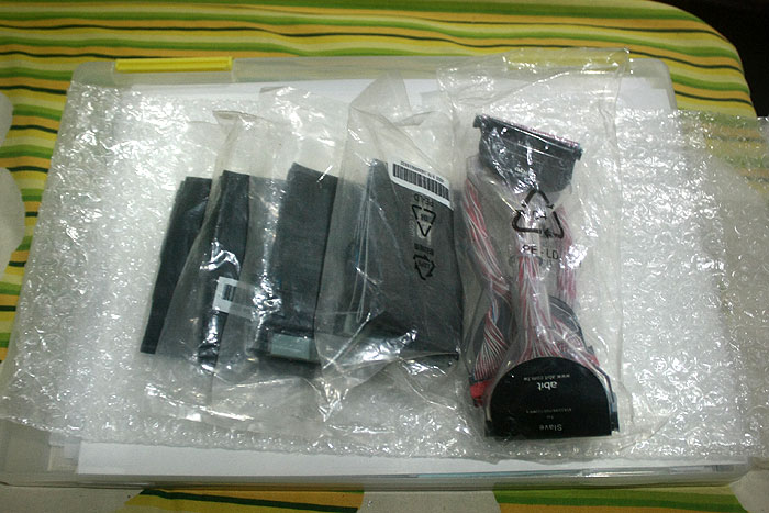 Toshiba USB 2.0 Mobile HUB 4 Port