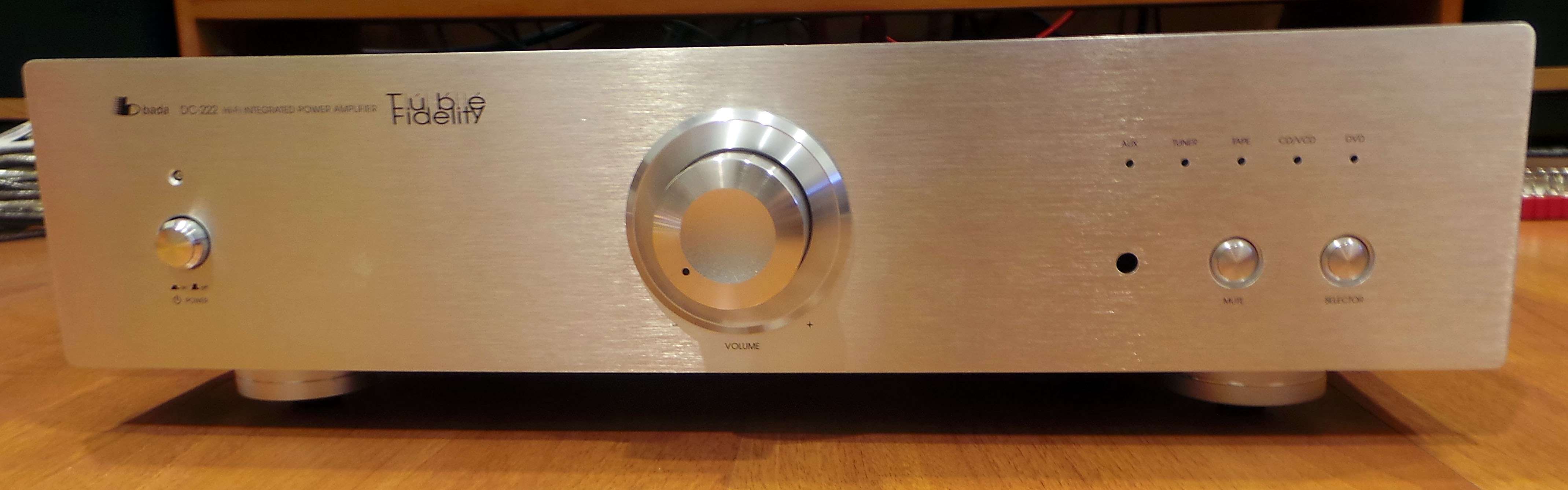 Amplifier Tube Hybrid Bada DC-222 ( Powerful with Sweet Sound )