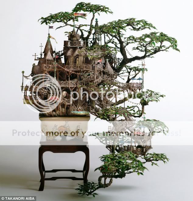 &#91; WOW AMAZINGLY SPECTACULER &#93; Miniatur Bangunan Dibangun Diatas Pohon Bonsai