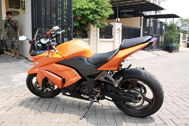 "Ashton Motorsport" Modification Fairing2 plug en play for Ninja 250R page 1