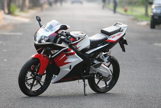 "Ashton Motorsport" Modification Fairing2 plug en play for Ninja 250R page 1