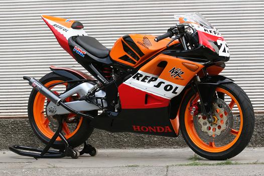 "Ashton Motorsport" Modification Fairing2 plug en play for Ninja 250R page 1
