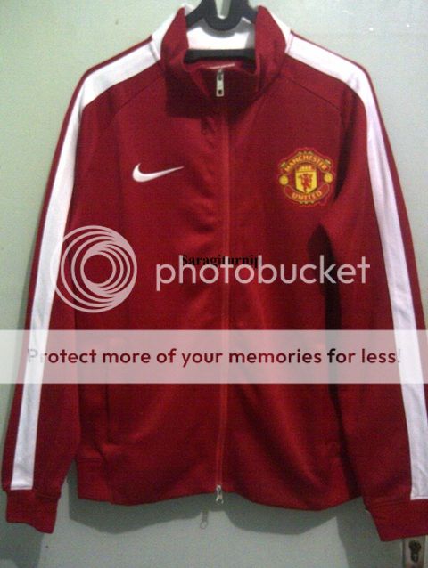 Ready Stock : N98 Manchester United RED/WHITE Jacket 2014-2015 TOP GRADE ORI(BANDUNG)