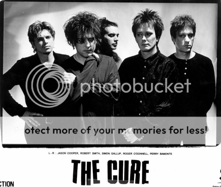 Sejarah Tentang The Cure, Salah satu band Inggris yang fenomenal di masanya !