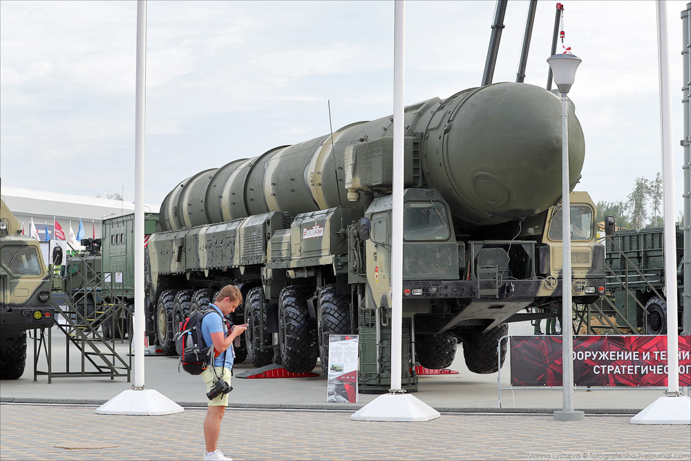 pic--news-army-russian-expo