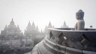 Aksi ormas Islam dekat Borobudur: "magnet Rohingya bisa lebih kuat dari kasus Ahok"