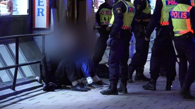 Geng bertopeng Swedia ‘menargetkan para imigran’ di Stockholm