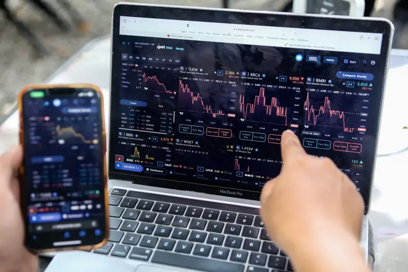 Empat hal perlu diketahui seruan tarik uang bank– dikaitkan dengan Danantara?