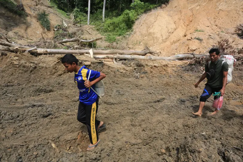 LBH Minta TNI Tak Sikapi Massa di Aceh Pakai Kekerasan, Fokus Saja Tangani Bencana