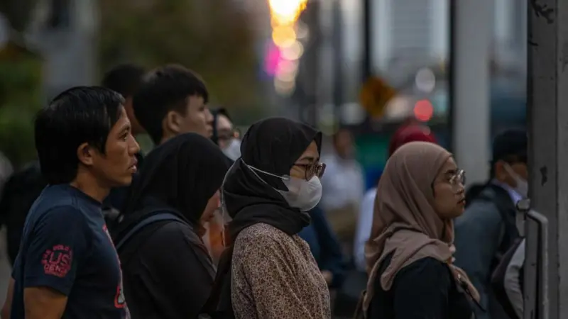 Nasib kelas menengah di Indonesia-Banting tulang, makan tabungan, penuh kekhawatiran