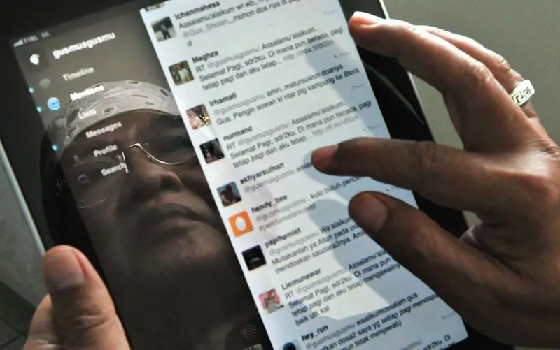 ‘Terima Kasih Jokowi’ di medsos tawaran miliaran ke media—‘Operasi manipulasi’