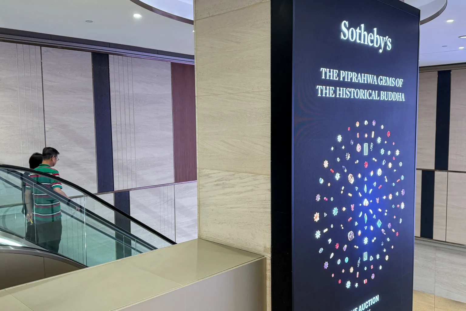 sotheby039s-halts-buddha-jewels-auction-after-india-threat