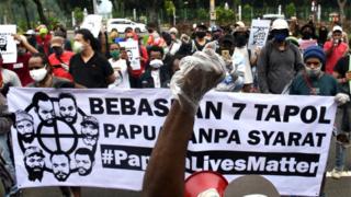 papua-tujuh-tapol-papua-divonis-hukuman-penjara
