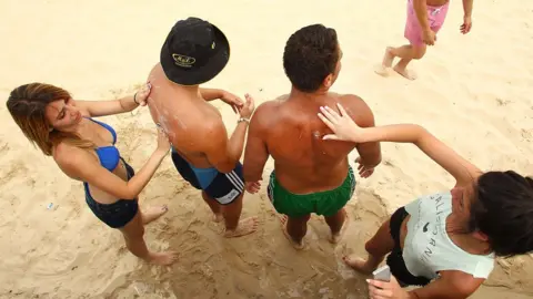 Skandal Sunscreen Tidak Efektif Guncang Australia, Ibukota Kanker Kulit Dunia