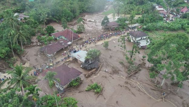 Bencana Lagi, Pak Jokowi! Banjir Bandang, 20 Orang Meninggal di Sumut & Sumbar ...