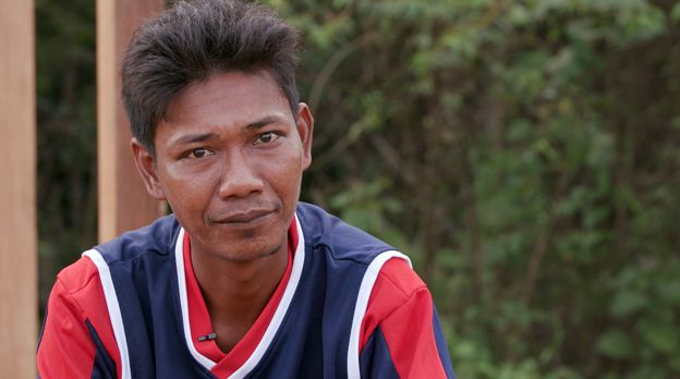 Orang Rimba masuk Islam demi KTP: 'Kini mereka mengenal Tuhan' kata Menteri Khofifah