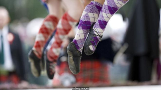 Bisakah Rp500 Miliar Setahun Membangkitkan Bahasa yang Hampir Mati?