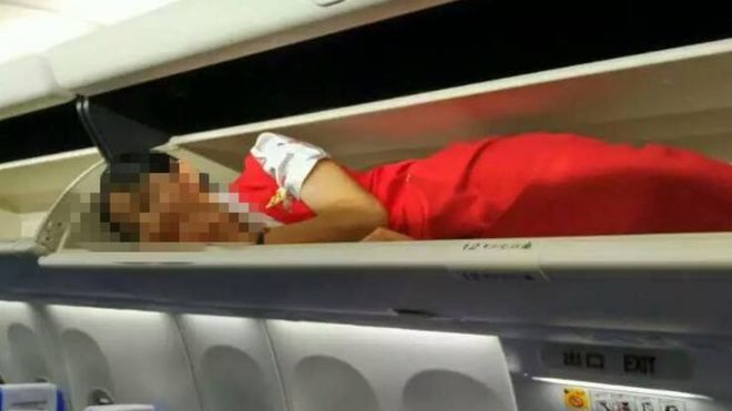 Cina lhoooo...China cabin crew 'industry ritual' sparks online outrage