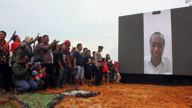Pembangunan patung Jokowi masyarakat Karo, terima kasih atau 'prasasti' politik?