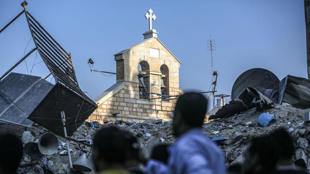 Israel Serang Gereja di Gaza yang Jadi Tempat Perlindungan Warga