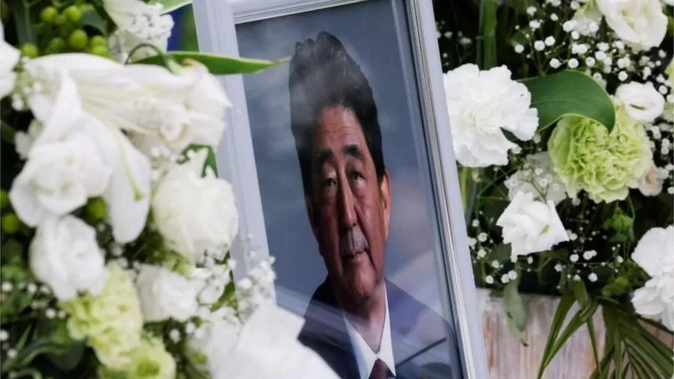Pemakaman Shinzo Abe Bisa Lebih Mahal dari Ratu Elizabeth, Kenapa?