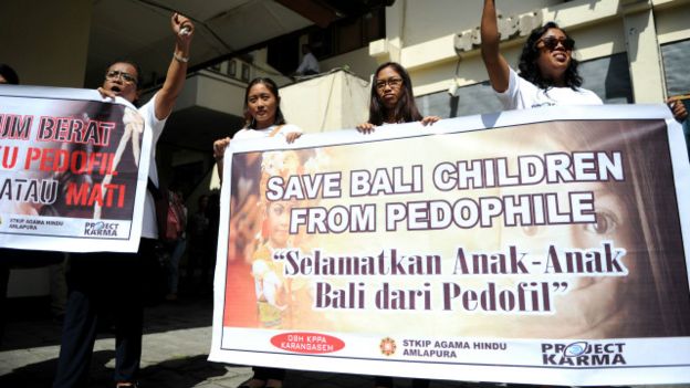 ratusan-wisatawan-pedofil-dilarang-masuk-indonesia
