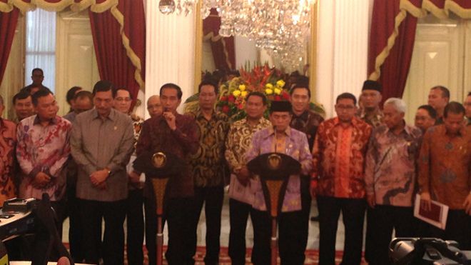 Benarkah Jokowi jalankan strategi "nabok nyilih tangan" dlm kasus revisi UU KPK?