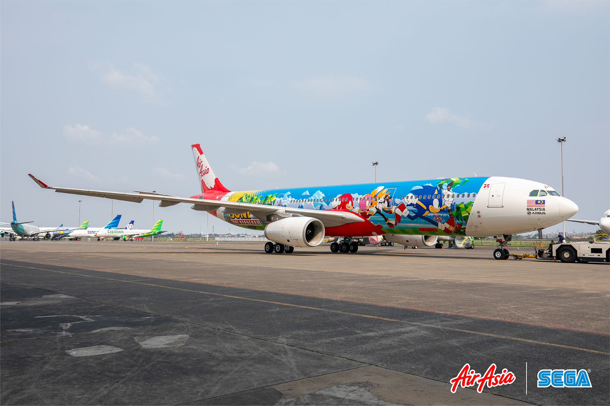 airasia-bekerja-sama-dengan-sega-dan-atlus