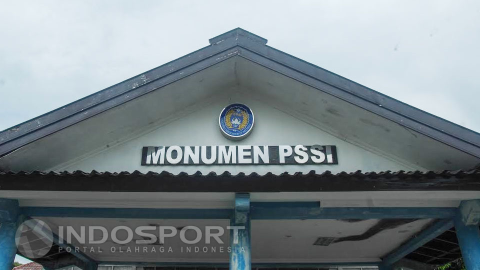 Monumen PSSI: Saksi Bisu Berdirinya Sepakbola Indonesia yang Terbengkalai