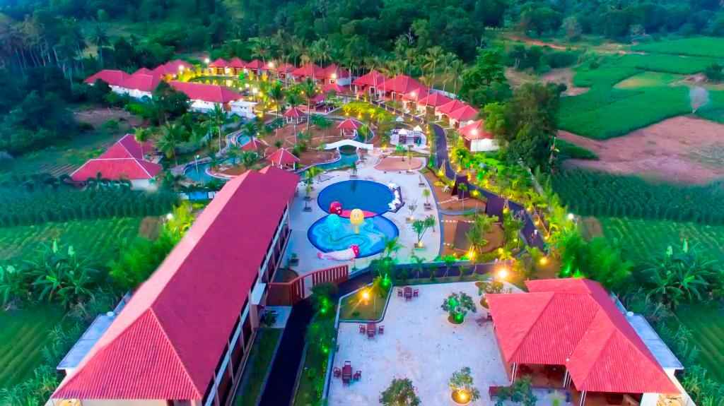 Mau Rayakan Valentine Bernuansa Imlek? Dayang Resort Singkawang Kalbar Tempatnya!