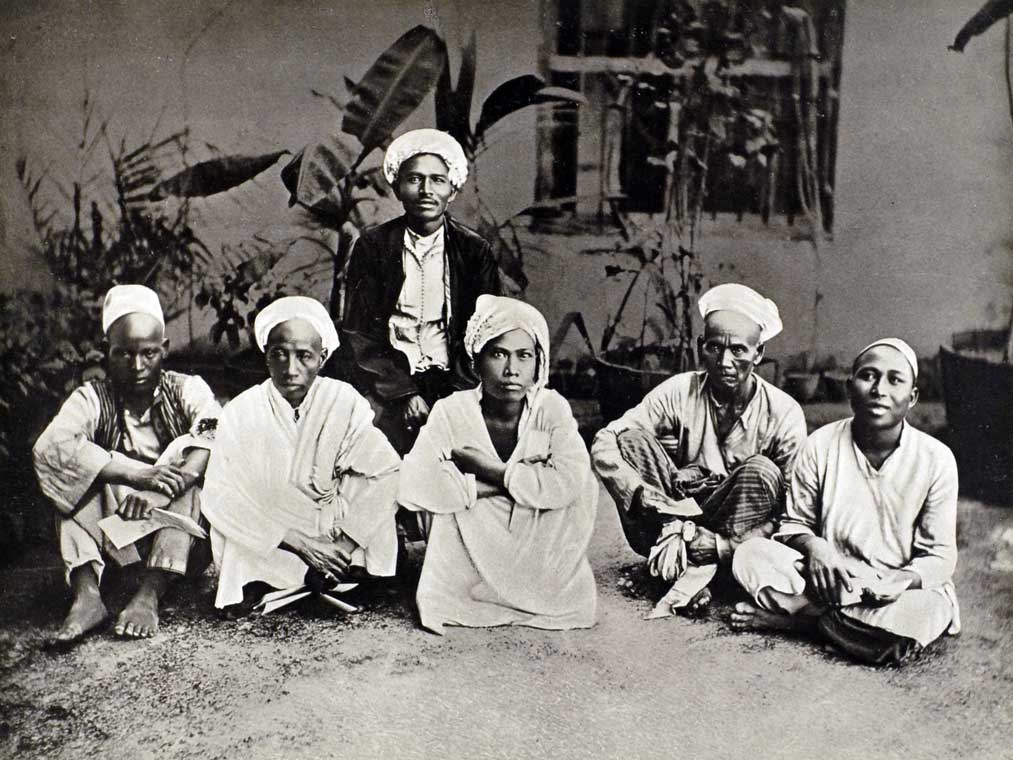 Foto-Foto Para Jamaah Haji dari Berbagai Negara di Tahun 1880-an 