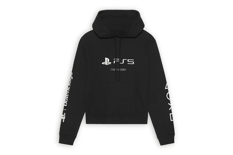 Balenciaga Kolaborasi dengan PlayStation, Harganya Lebih dari PS5!