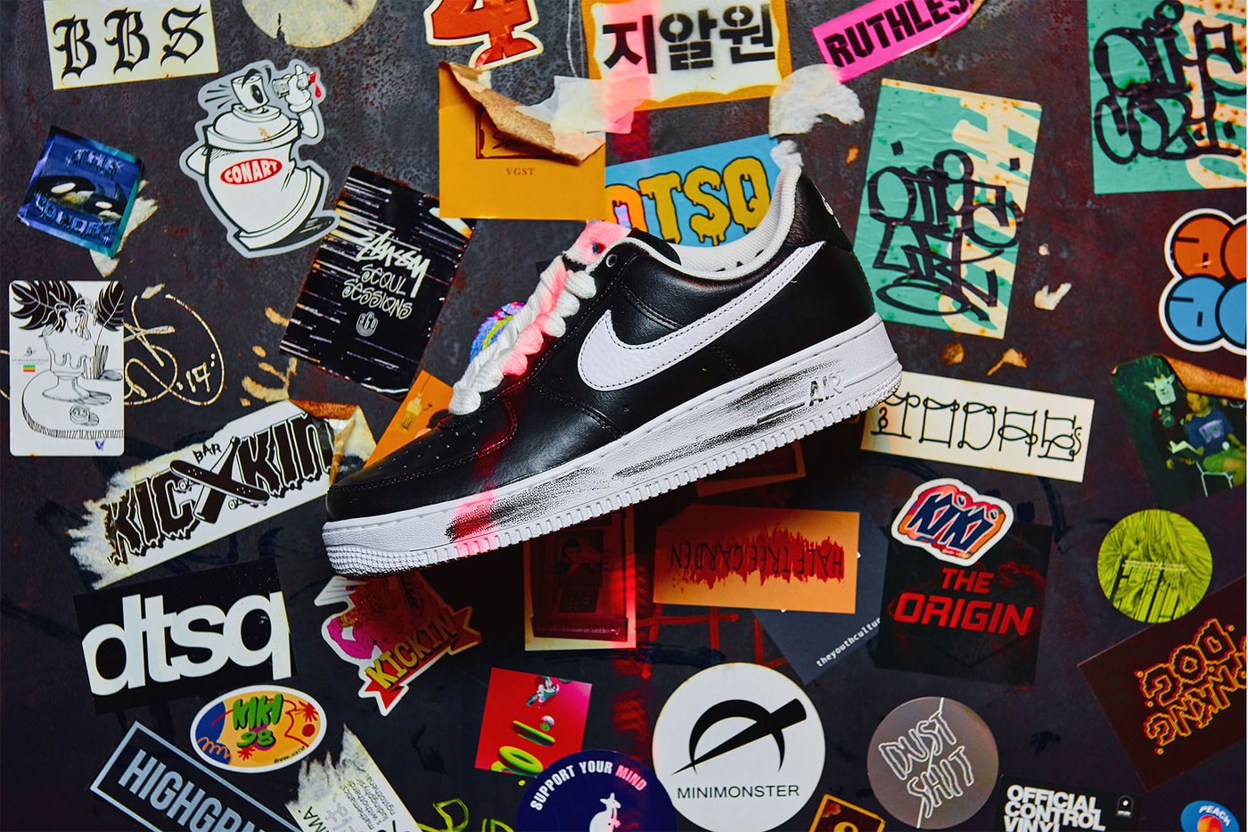 Baru Rilis, Sepatu G-Dragon X Nike Ludes Dalam Hitungan Menit!