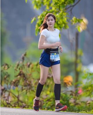 Imut &amp; Cantik, 10 Potret Pelari Marathon Asal Thailand Bikin Pria Meleleh