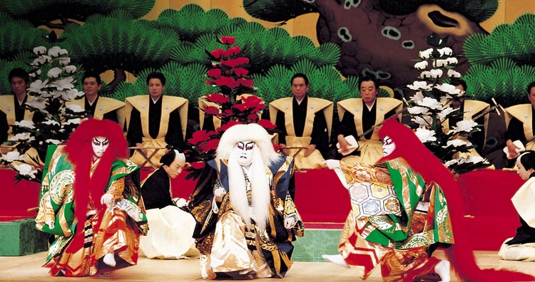 selain-menikmati-alam-jepang-jangan-lupa-menikmati-teater-tradisional-jepang-kabuki