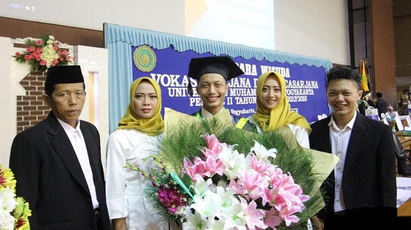 Hidup tanpa hambatan hanya akan membuat kita lemah ┻━┻ミ\(≧ロ≦\)