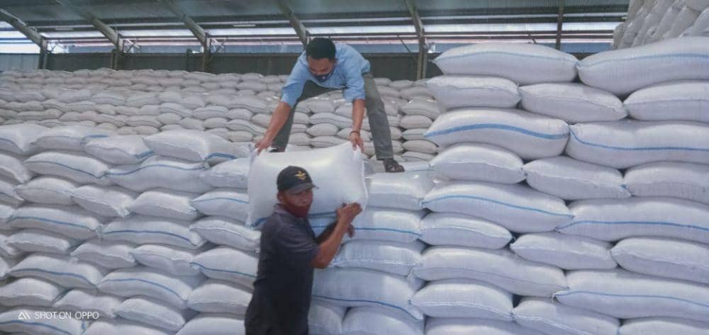 Bos Bulog Ungkap Malaysia Mau Impor 200 Ribu Ton Beras RI