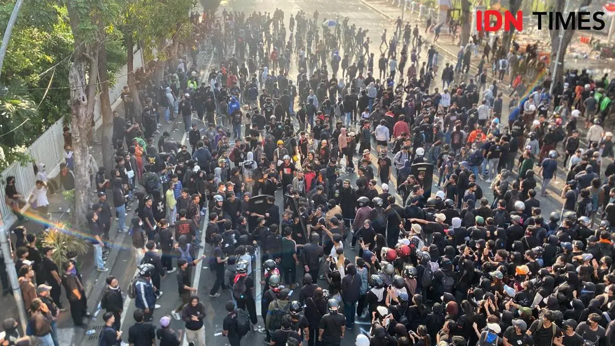 Polisi Tangkap Aktivis Mahasiswa di Bandara. TAUD: Penggembosan Aksi Massa