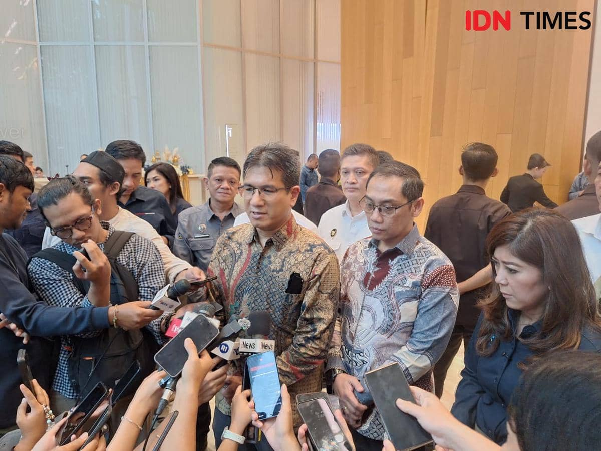 Disinformasi Vaksin Campak Merebak, Menkomdigi Buka Suara