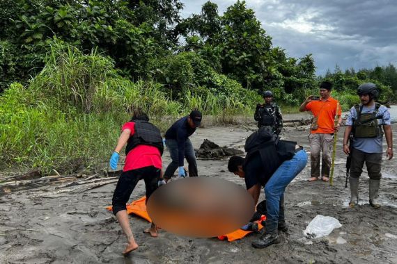 Satgas Damai Cartenz Baku Tembak dengan KKB, Seorang Anggota Brimob Tewas