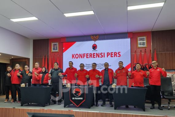 Bertemu Felicia eks Kaesang, Hasto Terima Informasi yang Bisa Membakar Energi PDIP