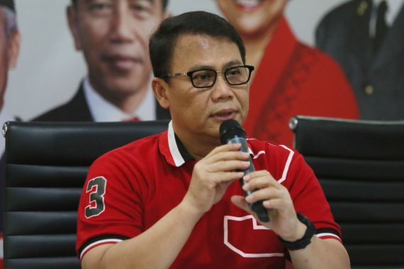 sebelum-ahok-jadi-pengurus-pdip-masukkan-anies-ke-dalam-bursa-cagub-dki