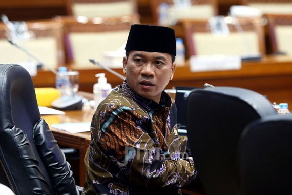 Undang Kades ke Acara Pribadi Pakai Surat Berkop Kementerian, Yandri: Saya Baru