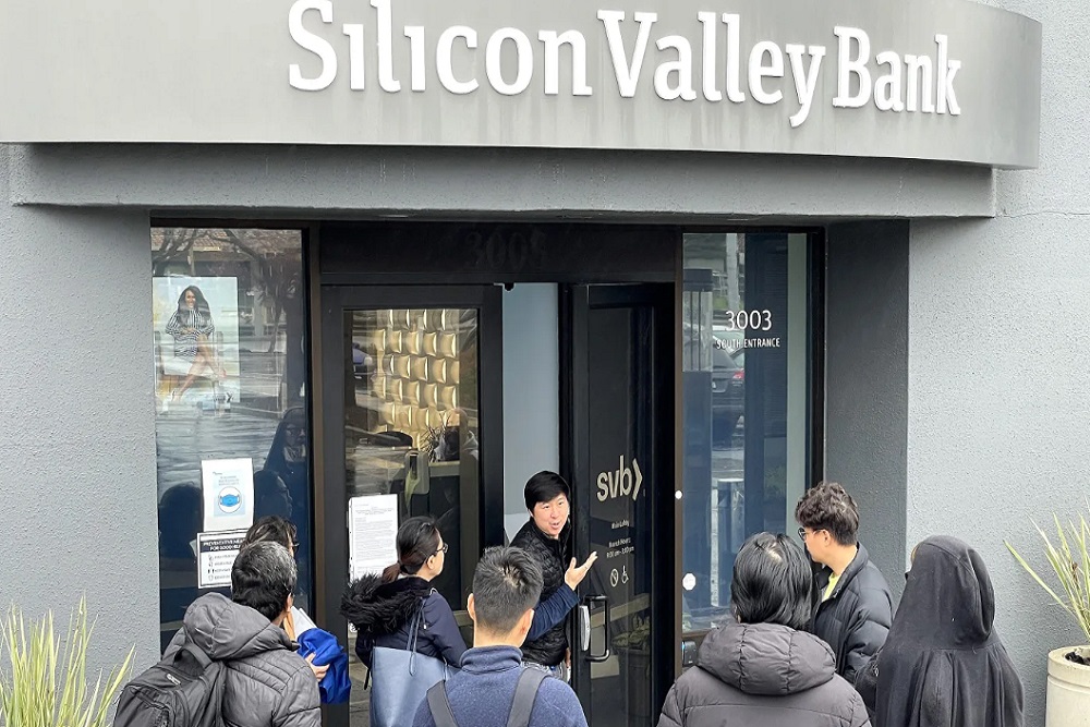 Efek Silicon Valley Bank Bangkrut Tak Terasa ke RI, OJK Minta Jangan Terpengaruh