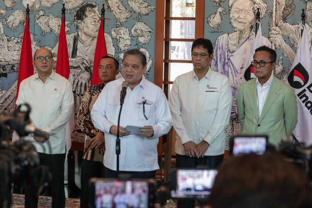 Upaya Selamatkan IHSG, Prabowo Naikkan Limit Investasi Dapen dan Asuransi