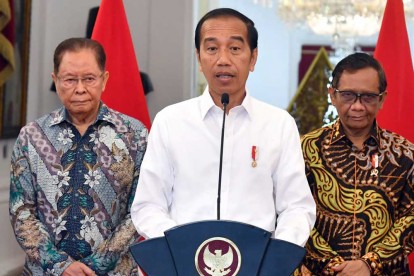 Jokowi Peringatkan Pejabat Tak Gagah-gagahan Naik Moge