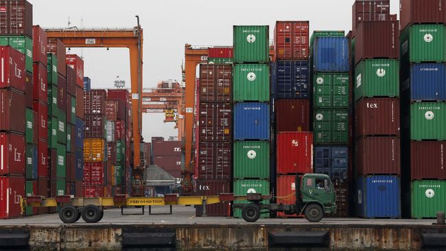 Semester I 2016, Surplus Dagang RI Tembus US$4,47 miliar