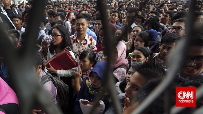 Banyak Pengangguran, Sandi Sebut Ahok Cuma Peduli Pengusaha