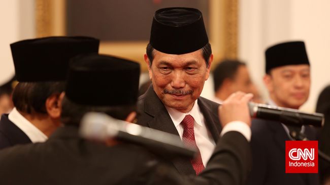 Luhut: Presiden Tak Urus Rotasi Polri