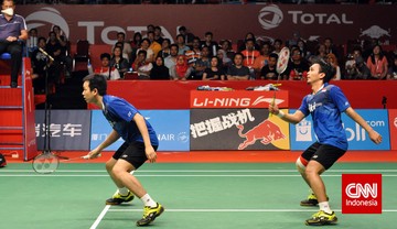 Hendra/Ahsan Juara Dunia Usai Menang Straight Game atas Liu/Qiu